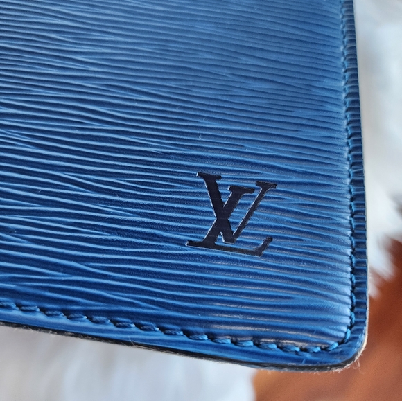Louis Vuitton Epi Riviera Bag 💯Authentic - Picture 5 of 11